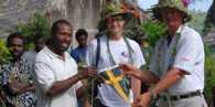 handing over the svaoe burgee to the commodore-titel